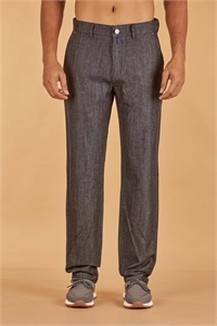 {{productViewItem.photos[photoViewList.activeNavIndex].Alt || productViewItem.photos[photoViewList.activeNavIndex].Description || 'Брюки kiton'}}