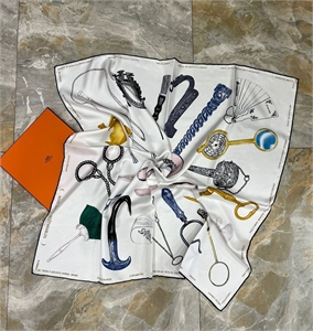 Платок HERMES 121587