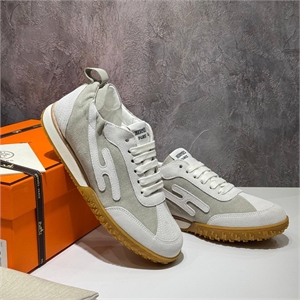 {{productViewItem.photos[photoViewList.activeNavIndex].Alt || productViewItem.photos[photoViewList.activeNavIndex].Description || 'Кроссовки HERMES'}}