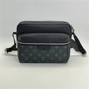 {{productViewItem.photos[photoViewList.activeNavIndex].Alt || productViewItem.photos[photoViewList.activeNavIndex].Description || 'Сумка  LOUIS VUITTON 25 см'}}