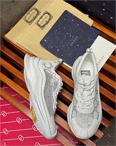 Кроссовки GUCCI 122333
