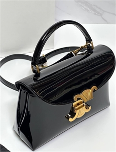 {{productViewItem.photos[photoViewList.activeNavIndex].Alt || productViewItem.photos[photoViewList.activeNavIndex].Description || 'Сумка CELINE Teen Nino'}}