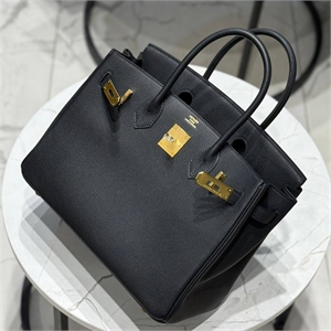 {{productViewItem.photos[photoViewList.activeNavIndex].Alt || productViewItem.photos[photoViewList.activeNavIndex].Description || 'Сумка HERMES'}}