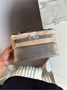 Сумка HERMES Pochette 122950