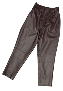 {{productViewItem.photos[photoViewList.activeNavIndex].Alt || productViewItem.photos[photoViewList.activeNavIndex].Description || 'Брюки YSL Кожа'}}