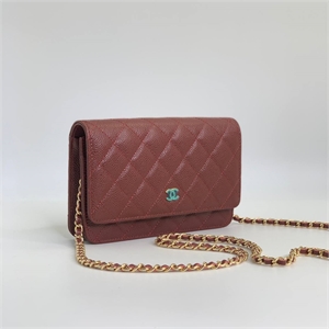 {{productViewItem.photos[photoViewList.activeNavIndex].Alt || productViewItem.photos[photoViewList.activeNavIndex].Description || 'Сумка CHANEL 19 см'}}