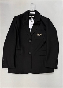 {{productViewItem.photos[photoViewList.activeNavIndex].Alt || productViewItem.photos[photoViewList.activeNavIndex].Description || 'Пиджак DIOR'}}