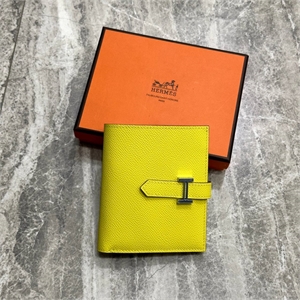{{productViewItem.photos[photoViewList.activeNavIndex].Alt || productViewItem.photos[photoViewList.activeNavIndex].Description || 'Кошелек HERMES'}}