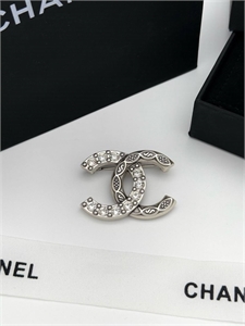 Брошь CHANEL 125185
