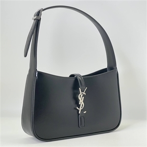 {{productViewItem.photos[photoViewList.activeNavIndex].Alt || productViewItem.photos[photoViewList.activeNavIndex].Description || 'Сумка YSL'}}
