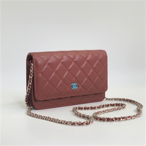 {{productViewItem.photos[photoViewList.activeNavIndex].Alt || productViewItem.photos[photoViewList.activeNavIndex].Description || 'Сумка CHANEL 19 см'}}