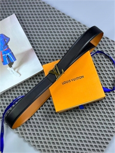 Ремень LV 126275