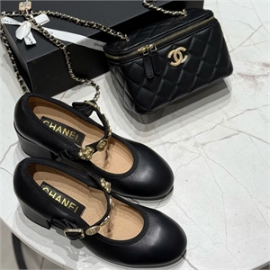 Туфли CHANEL 126755