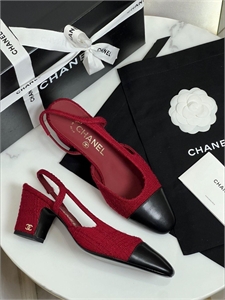 {{productViewItem.photos[photoViewList.activeNavIndex].Alt || productViewItem.photos[photoViewList.activeNavIndex].Description || 'Туфли CHANEL'}}