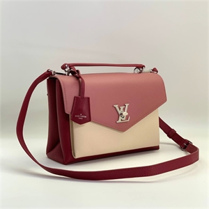 {{productViewItem.photos[photoViewList.activeNavIndex].Alt || productViewItem.photos[photoViewList.activeNavIndex].Description || 'Сумка LOUIS VUITTON 27 см'}}