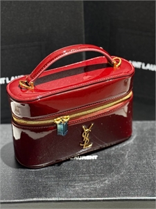 {{productViewItem.photos[photoViewList.activeNavIndex].Alt || productViewItem.photos[photoViewList.activeNavIndex].Description || 'Сумка YSL'}}