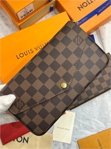 {{productViewItem.photos[photoViewList.activeNavIndex].Alt || productViewItem.photos[photoViewList.activeNavIndex].Description || 'Клатч LOUIS VUITTON'}}