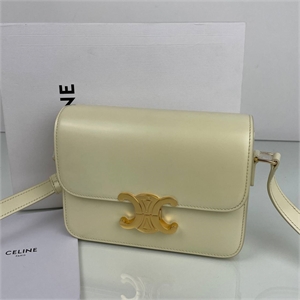 {{productViewItem.photos[photoViewList.activeNavIndex].Alt || productViewItem.photos[photoViewList.activeNavIndex].Description || 'Сумка CELINE'}}