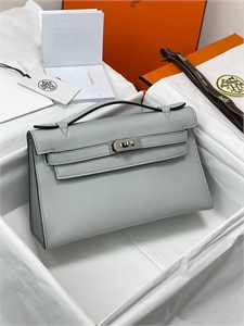 {{productViewItem.photos[photoViewList.activeNavIndex].Alt || productViewItem.photos[photoViewList.activeNavIndex].Description || 'Сумка HERMES'}}