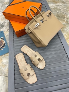 Шлепанцы HERMES 128814