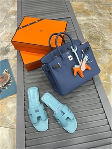 Шлепанцы HERMES 128842