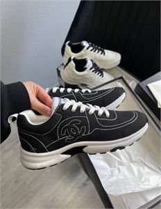 {{productViewItem.photos[photoViewList.activeNavIndex].Alt || productViewItem.photos[photoViewList.activeNavIndex].Description || 'Кроссовки CHANEL'}}