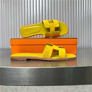 Шлепанцы HERMES 129300