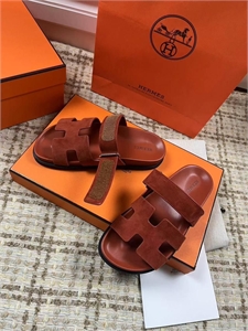 Шлепанцы HERMES 129308