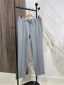 {{productViewItem.photos[photoViewList.activeNavIndex].Alt || productViewItem.photos[photoViewList.activeNavIndex].Description || 'Брюки KITON'}}