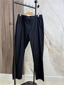{{productViewItem.photos[photoViewList.activeNavIndex].Alt || productViewItem.photos[photoViewList.activeNavIndex].Description || 'Брюки KITON'}}