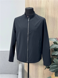 {{productViewItem.photos[photoViewList.activeNavIndex].Alt || productViewItem.photos[photoViewList.activeNavIndex].Description || 'куртка ZEGNA'}}
