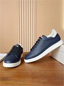 {{productViewItem.photos[photoViewList.activeNavIndex].Alt || productViewItem.photos[photoViewList.activeNavIndex].Description || 'Кеды BRUNELLO CUCINELLI'}}