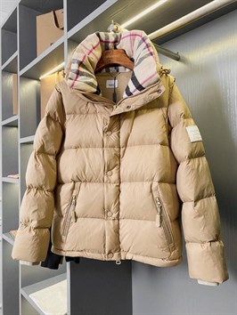 пуховик Burberry 42664