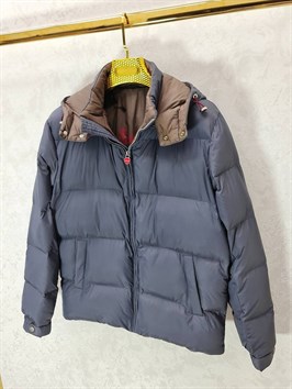 пуховик Kiton 41700