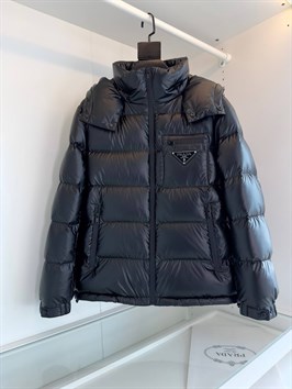 пуховик Prada 44218