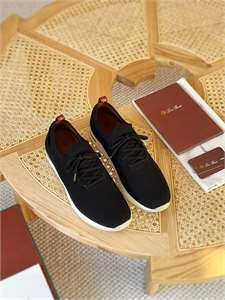 {{productViewItem.photos[photoViewList.activeNavIndex].Alt || productViewItem.photos[photoViewList.activeNavIndex].Description || 'Кроссовки LORO PIANA'}}