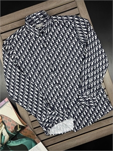 {{productViewItem.photos[photoViewList.activeNavIndex].Alt || productViewItem.photos[photoViewList.activeNavIndex].Description || 'Рубашка DIOR'}}