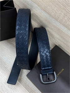 {{productViewItem.photos[photoViewList.activeNavIndex].Alt || productViewItem.photos[photoViewList.activeNavIndex].Description || 'Ремень BV'}}