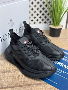 {{productViewItem.photos[photoViewList.activeNavIndex].Alt || productViewItem.photos[photoViewList.activeNavIndex].Description || 'Кроссовки MONCLER'}}