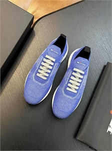 {{productViewItem.photos[photoViewList.activeNavIndex].Alt || productViewItem.photos[photoViewList.activeNavIndex].Description || 'Текстильные кроссовки KITON'}}