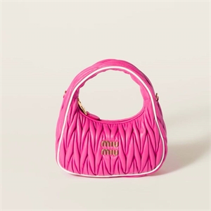 {{productViewItem.photos[photoViewList.activeNavIndex].Alt || productViewItem.photos[photoViewList.activeNavIndex].Description || 'Сумка MIU MIU'}}