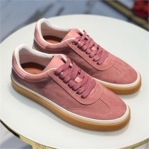 {{productViewItem.photos[photoViewList.activeNavIndex].Alt || productViewItem.photos[photoViewList.activeNavIndex].Description || 'Кеды LORO PIANA'}}