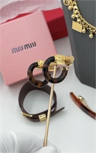 {{productViewItem.photos[photoViewList.activeNavIndex].Alt || productViewItem.photos[photoViewList.activeNavIndex].Description || 'Серьги MIU MIU'}}
