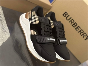 {{productViewItem.photos[photoViewList.activeNavIndex].Alt || productViewItem.photos[photoViewList.activeNavIndex].Description || 'Кроссовки BURBERRY'}}