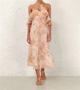 {{productViewItem.photos[photoViewList.activeNavIndex].Alt || productViewItem.photos[photoViewList.activeNavIndex].Description || 'Платье ZIMMERMANN'}}