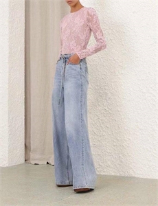 {{productViewItem.photos[photoViewList.activeNavIndex].Alt || productViewItem.photos[photoViewList.activeNavIndex].Description || 'Боди Zimmermann'}}