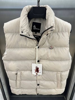 Безрукавка moncler 37370