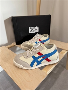 {{productViewItem.photos[photoViewList.activeNavIndex].Alt || productViewItem.photos[photoViewList.activeNavIndex].Description || 'Кроссовки onitsuka Tiger'}}