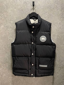 Жилет Canada Goose 26663