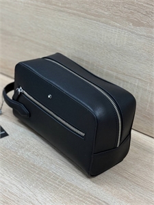 {{productViewItem.photos[photoViewList.activeNavIndex].Alt || productViewItem.photos[photoViewList.activeNavIndex].Description || 'Несессер MONTBLANC'}}